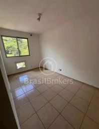 https://img.olx.com.br/thumbs256x256/82/824538048009472.jpg
