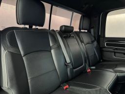 https://img.olx.com.br/thumbs256x256/82/824593874990202.jpg