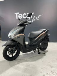https://img.olx.com.br/thumbs256x256/82/824672184558003.jpg