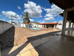 https://img.olx.com.br/thumbs256x256/82/825593163740563.jpg