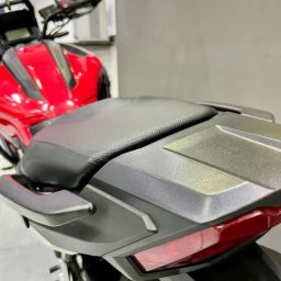 https://img.olx.com.br/thumbs256x256/82/826579019953767.jpg