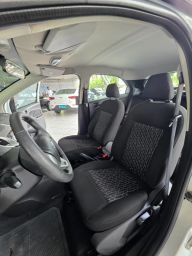 https://img.olx.com.br/thumbs256x256/82/826651785878252.jpg
