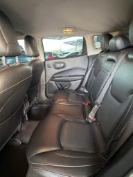 https://img.olx.com.br/thumbs256x256/82/826652852897579.jpg