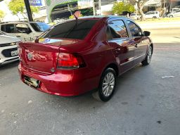 https://img.olx.com.br/thumbs256x256/82/826679321591598.jpg