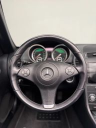 https://img.olx.com.br/thumbs256x256/82/826686080449321.jpg