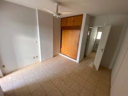 Título do anúncio: Apartamento com 1 dormitório para alugar, 50 m² por R$ 550/mês - Vila Imperial - São José 
