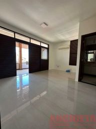 https://img.olx.com.br/thumbs256x256/82/827531526870171.jpg