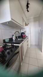 https://img.olx.com.br/thumbs256x256/82/827565409862213.jpg