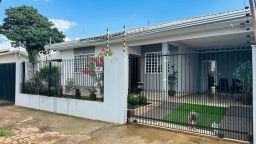 https://img.olx.com.br/thumbs256x256/82/827579525870566.jpg