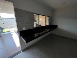 https://img.olx.com.br/thumbs256x256/82/827587753554671.jpg