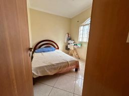 https://img.olx.com.br/thumbs256x256/82/827593400854044.jpg
