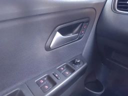https://img.olx.com.br/thumbs256x256/82/827603039628937.jpg