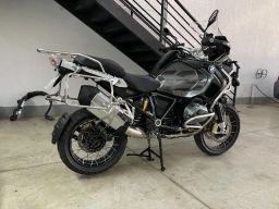 https://img.olx.com.br/thumbs256x256/82/828400328964765.jpg