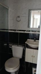 https://img.olx.com.br/thumbs256x256/82/828531525781728.jpg