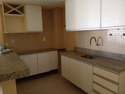 https://img.olx.com.br/thumbs256x256/82/828629432375337.jpg