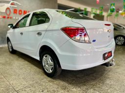 https://img.olx.com.br/thumbs256x256/82/829669304875503.jpg