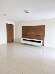 https://img.olx.com.br/thumbs256x256/82/829679558253979.jpg