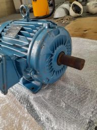 https://img.olx.com.br/thumbs256x256/83/830338883345387.jpg
