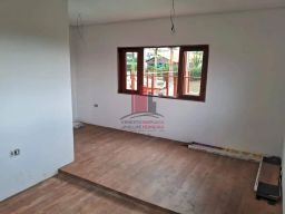 https://img.olx.com.br/thumbs256x256/83/830522280575350.jpg