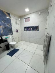https://img.olx.com.br/thumbs256x256/83/830555394138236.jpg