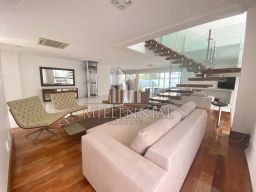 https://img.olx.com.br/thumbs256x256/83/831504017573735.jpg