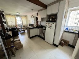https://img.olx.com.br/thumbs256x256/83/831533285760445.jpg