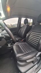 https://img.olx.com.br/thumbs256x256/83/831561367259043.jpg