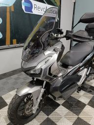 https://img.olx.com.br/thumbs256x256/83/831631321943721.jpg