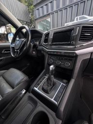 https://img.olx.com.br/thumbs256x256/83/831646563391863.jpg