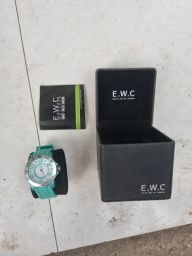 https://img.olx.com.br/thumbs256x256/83/832475951856739.jpg