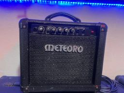 https://img.olx.com.br/thumbs256x256/83/832528749746778.jpg