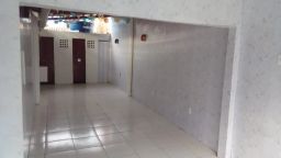 https://img.olx.com.br/thumbs256x256/83/832532629180049.jpg