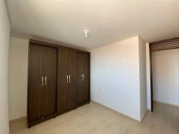 https://img.olx.com.br/thumbs256x256/83/832553763538922.jpg
