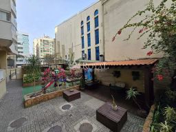 https://img.olx.com.br/thumbs256x256/83/832561168318643.jpg