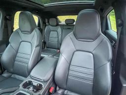 https://img.olx.com.br/thumbs256x256/83/832564169472070.jpg