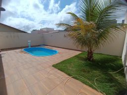 https://img.olx.com.br/thumbs256x256/83/832580750393781.jpg