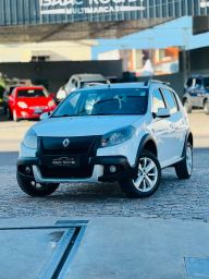 https://img.olx.com.br/thumbs256x256/83/832662553433941.jpg