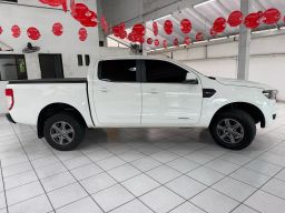 https://img.olx.com.br/thumbs256x256/83/832698147217236.jpg