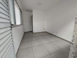 https://img.olx.com.br/thumbs256x256/83/833571283248987.jpg