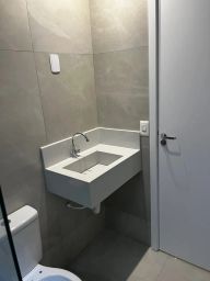 https://img.olx.com.br/thumbs256x256/83/833579278582662.jpg
