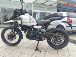 https://img.olx.com.br/thumbs256x256/83/833587403350948.jpg