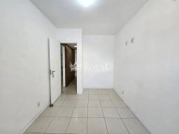 https://img.olx.com.br/thumbs256x256/83/834572522249446.jpg