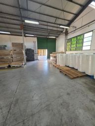 https://img.olx.com.br/thumbs256x256/83/834655556598972.jpg