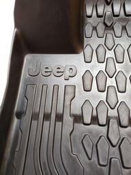 Título do anúncio: Jogo de tapete do Jeep Compass