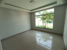 https://img.olx.com.br/thumbs256x256/83/835509756626751.jpg