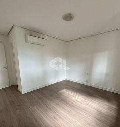 https://img.olx.com.br/thumbs256x256/83/835521040247833.jpg