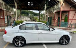 https://img.olx.com.br/thumbs256x256/83/835581636827171.jpg