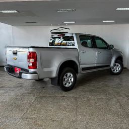 https://img.olx.com.br/thumbs256x256/83/835605027128761.jpg