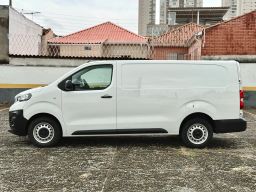 https://img.olx.com.br/thumbs256x256/83/835606048820914.jpg