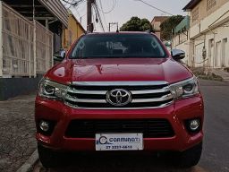 https://img.olx.com.br/thumbs256x256/83/835675677510778.jpg